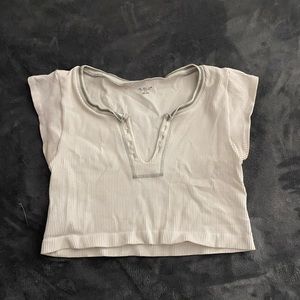 L/XL urban out from under go for gold top in white and blue